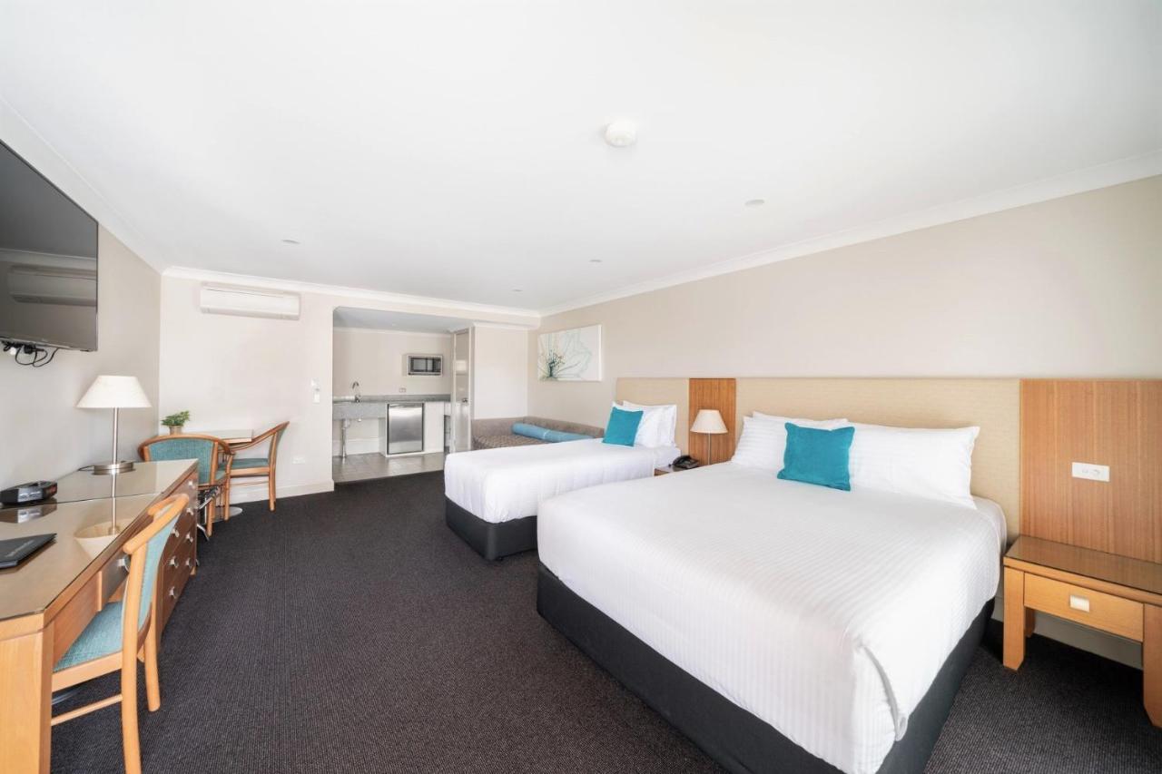 Heritage Inn Bathurst Extérieur photo