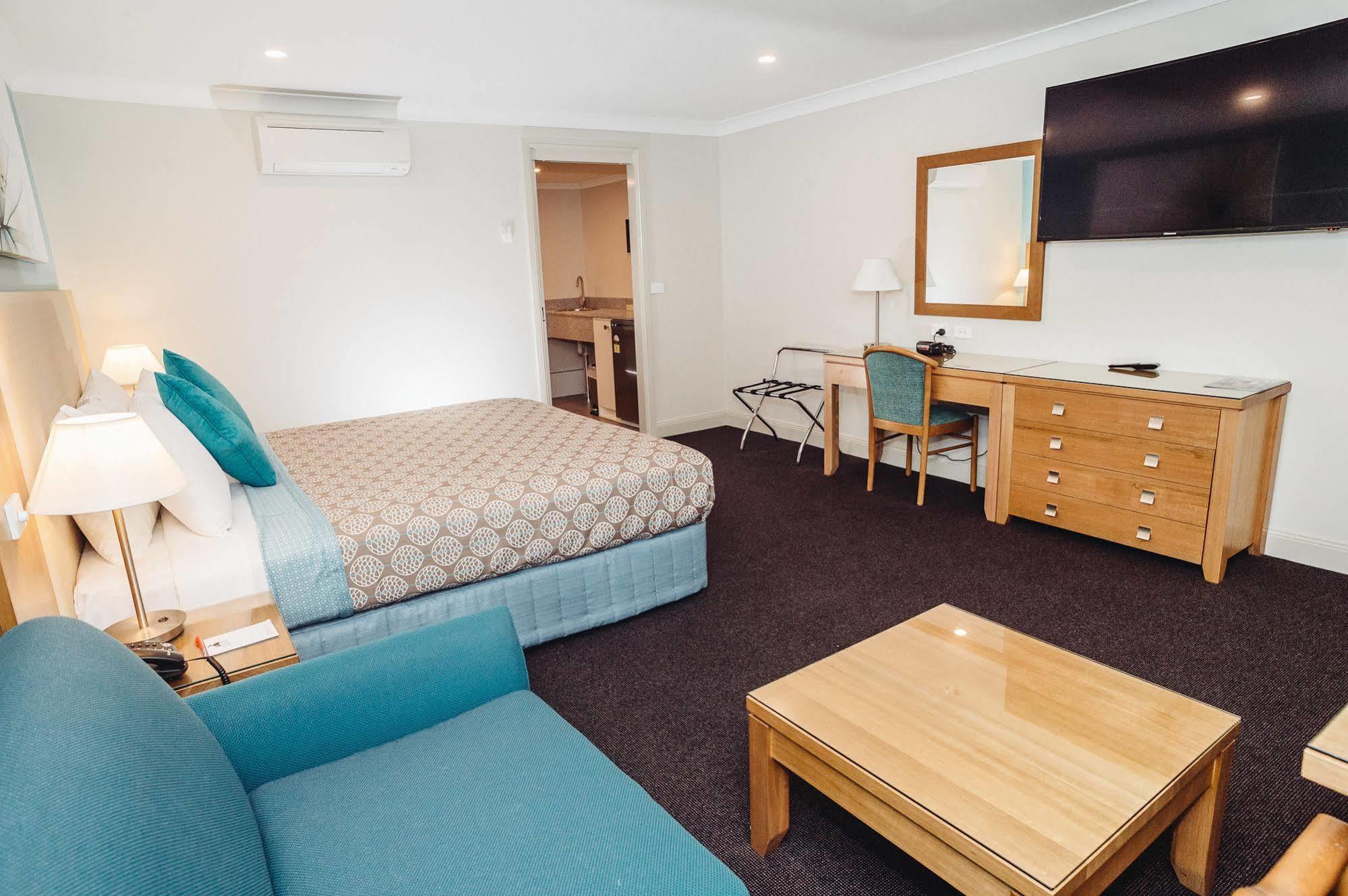Heritage Inn Bathurst Extérieur photo